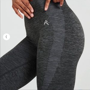 NEW! ONER ACTIVE Classic Seamless Legging in coal/marl